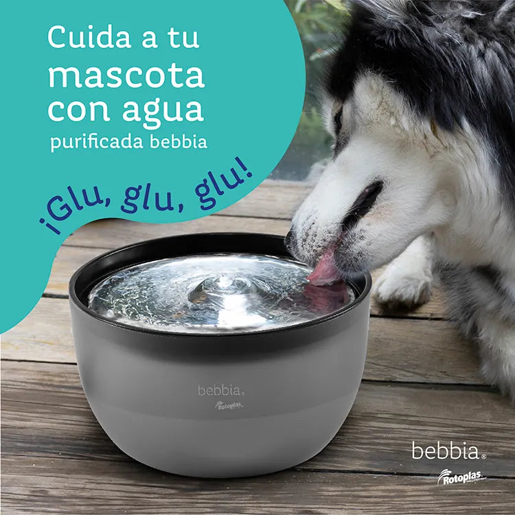Fuente Rotoplas para mascotas color negro — vista superior
