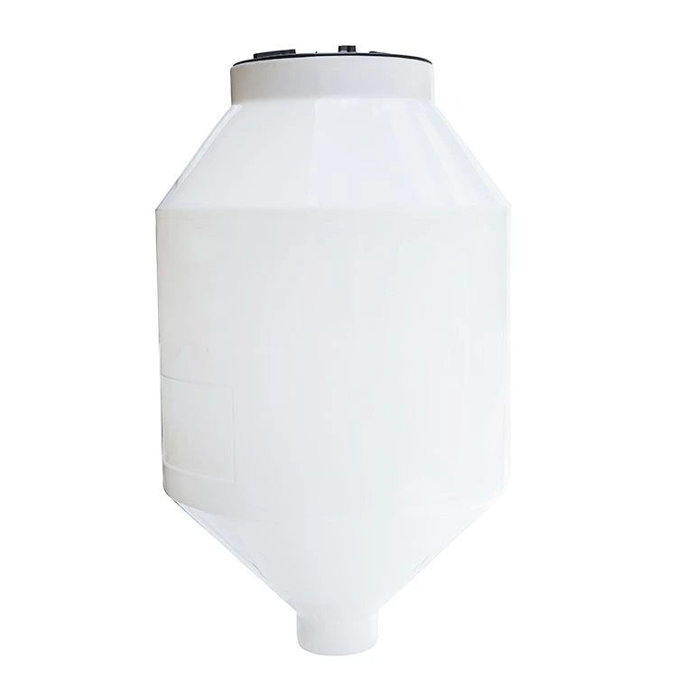Tolva 600 litros Rotoplas reforzado al 40% con ángulo al 45° color neutro — detalle de conexiones