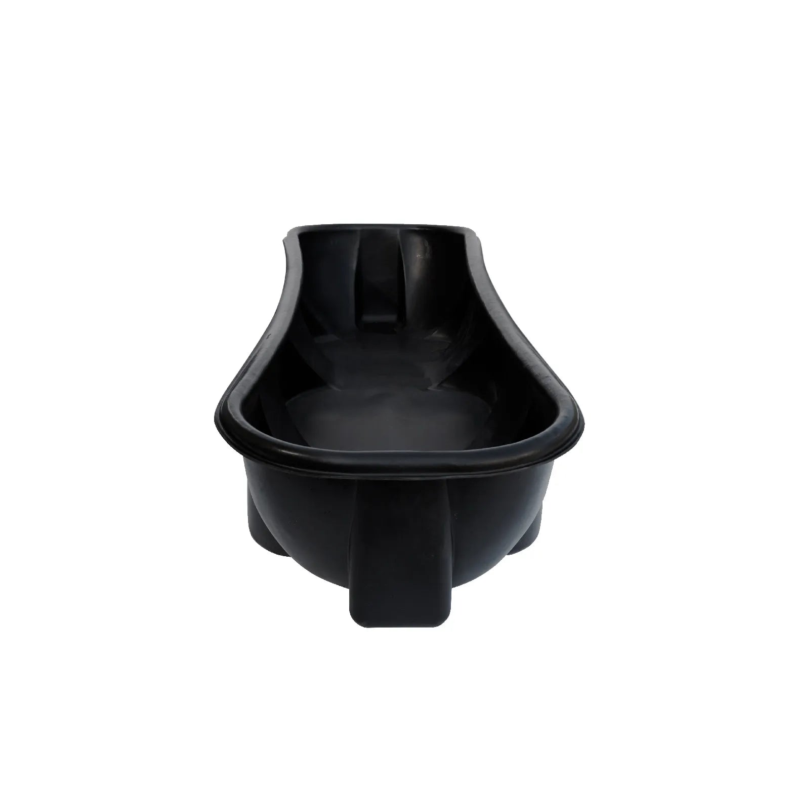 Bebedero 850 litros Rotoplas y Comedero estandar color negro — detalle de conexiones